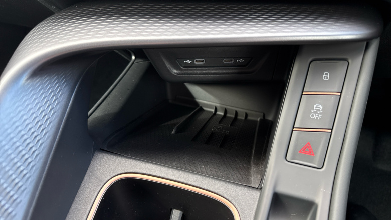 CUPRA Terramar 1.5 eTSI 150 V2 5dr DSG Petrol Hatchback